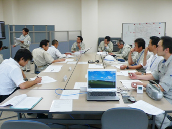 災害対策本部設置・運営訓練の写真